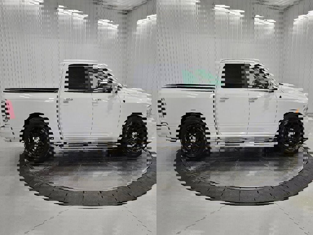 Used 2015 RAM 1500 Limited image 6