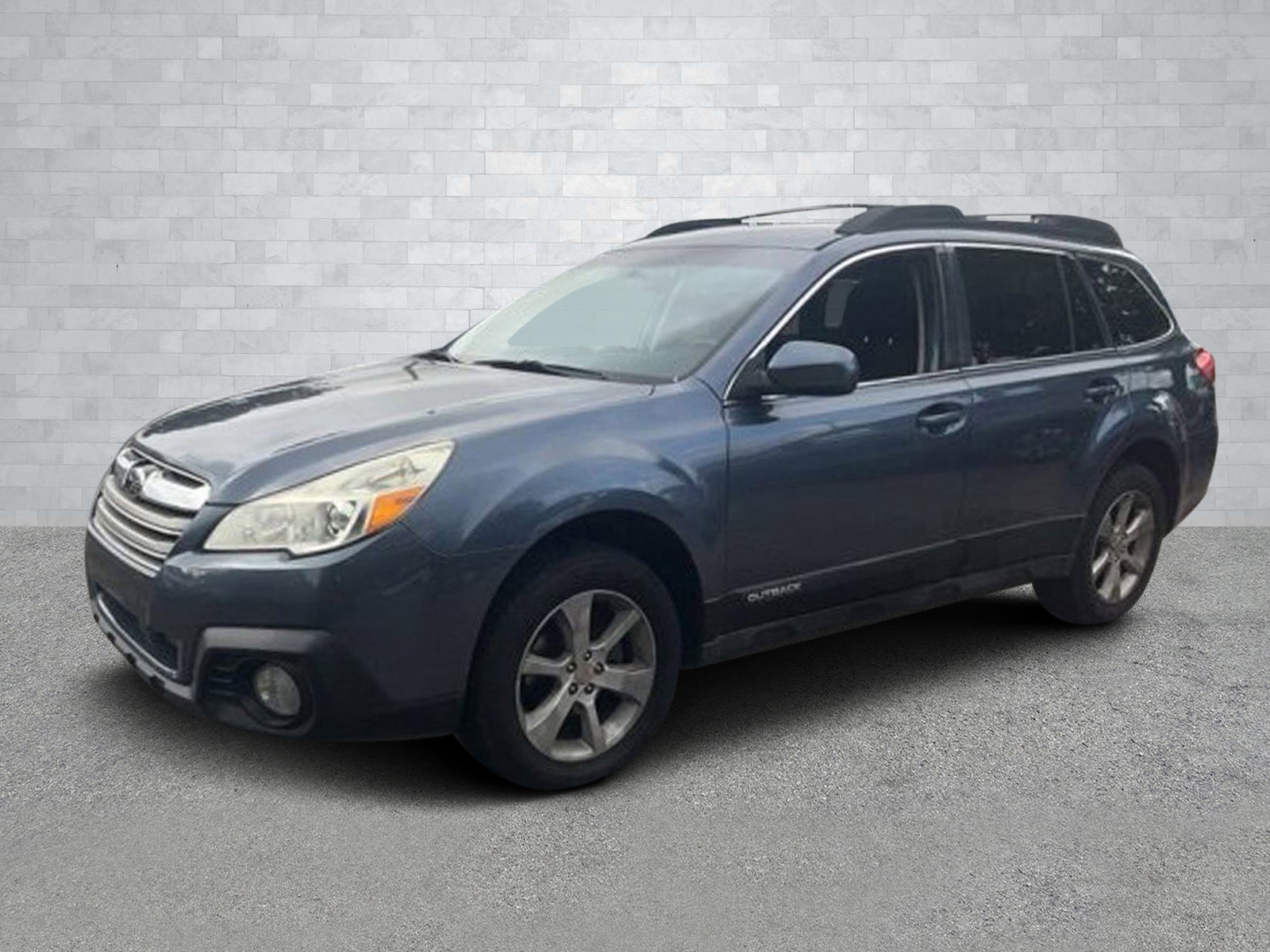 Used 2014 Subaru Outback 2.5i Premium image 2