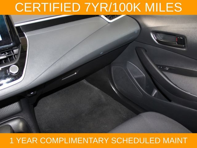 Used 2025 Toyota Corolla LE FWD image 16