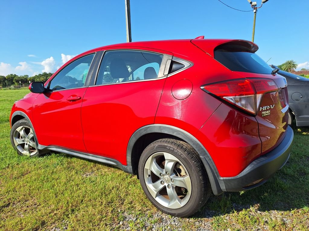 Used 2017 Honda HR-V LX image 6
