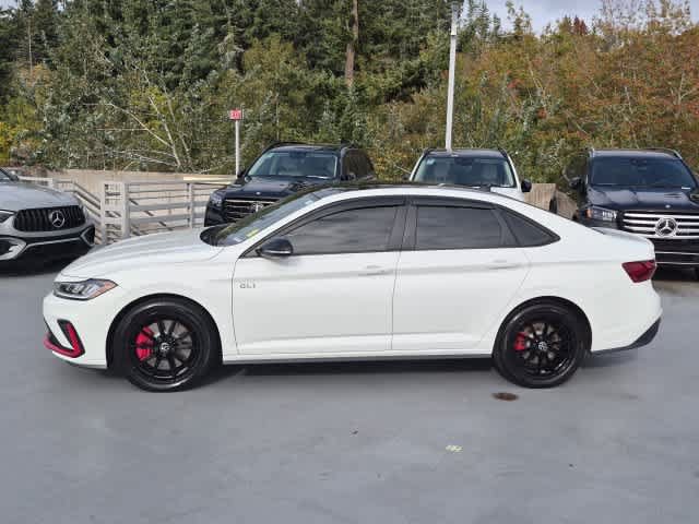 Used 2025 Volkswagen Jetta GLI Autobahn FWD image 5