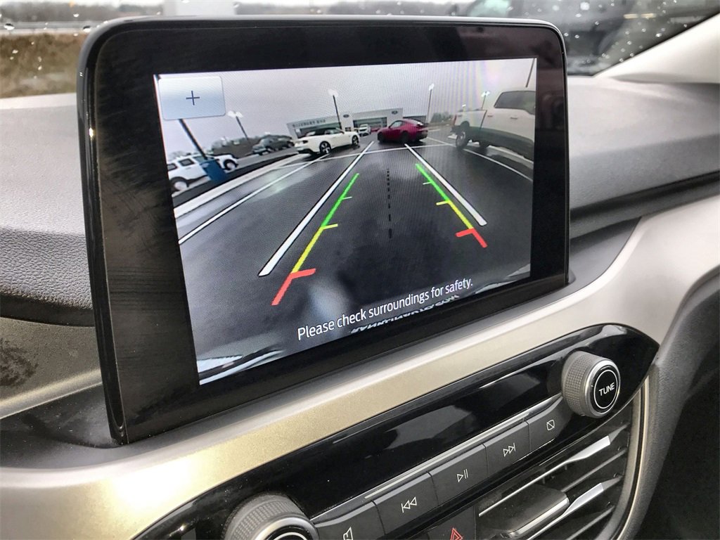 Used 2022 Ford Escape SE image 17