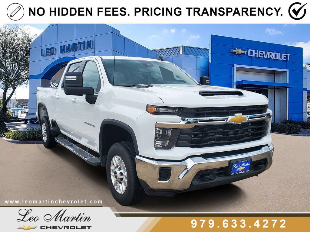 Used 2026 Chevrolet Silverado 2500 LT AWD/4WD image 2