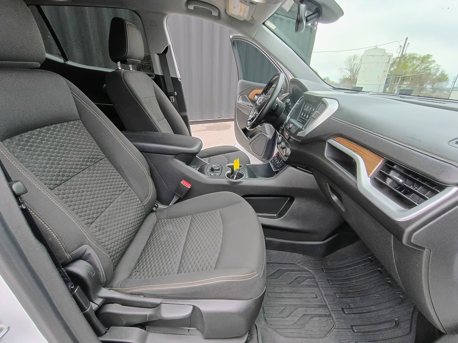 Used 2020 GMC Terrain SLE w/ Driver Convenience Package image 33