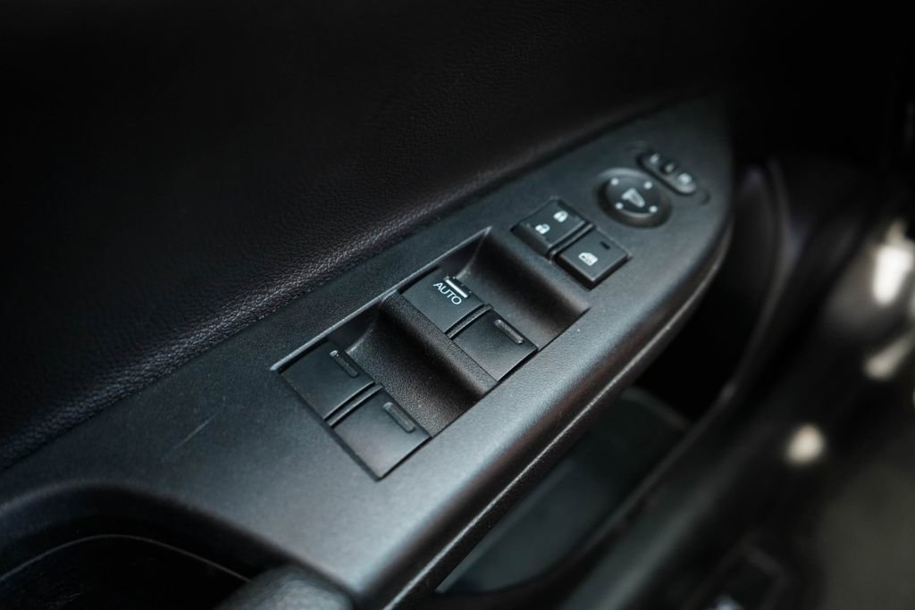 Used 2017 Honda Accord Sport Special Edition image 28