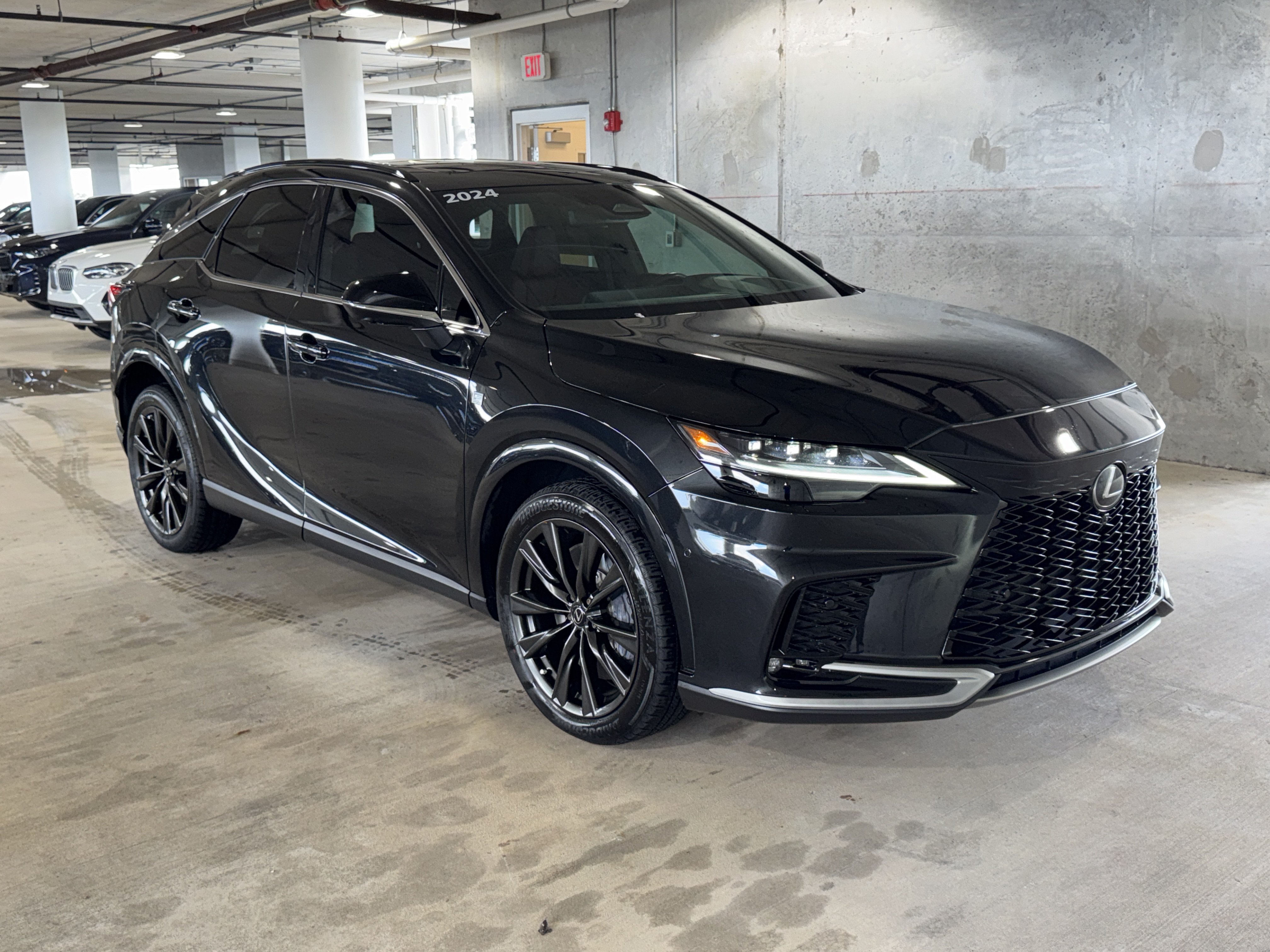 Used 2024 Lexus RX 350 F Sport w/ Convenience Package AWD/4WD image 2