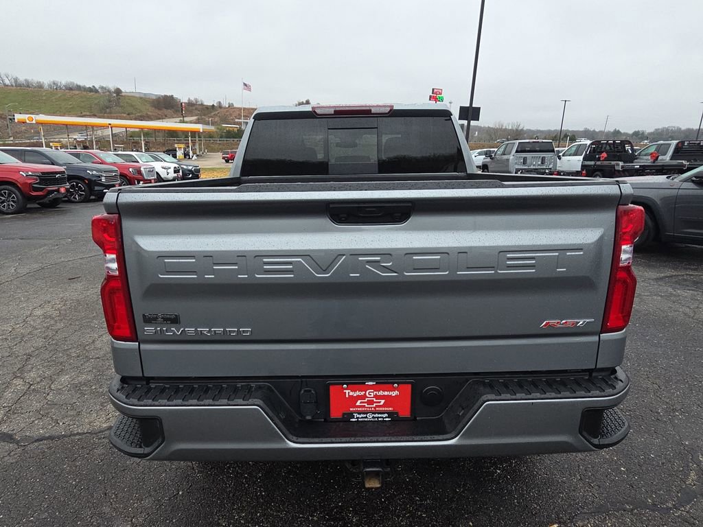 Used 2024 Chevrolet Silverado 1500 RST w/ Convenience Package II image 7