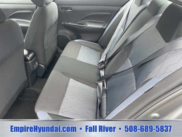 Used 2025 Nissan Versa SV w/ Trunk Package FWD image 13