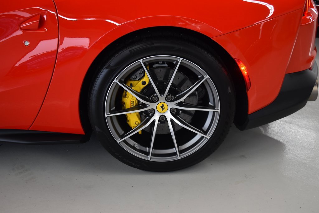 Used 2020 Ferrari 812 Superfast image 26