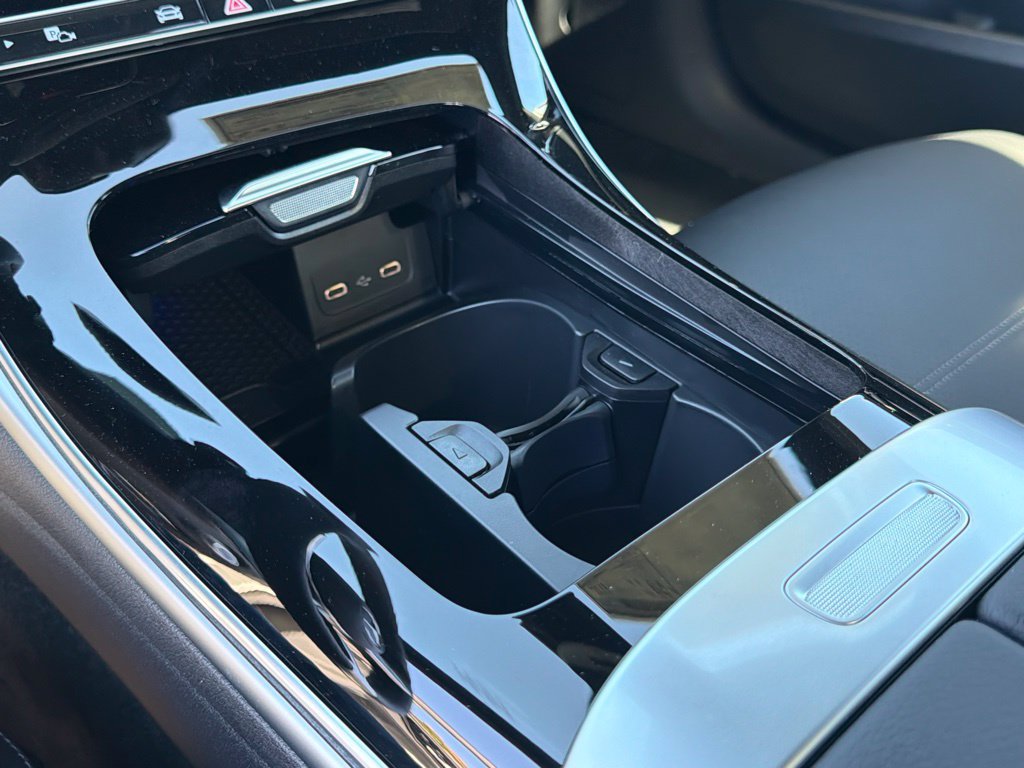 New 2026 Mercedes-Benz C 300 Sedan image 29