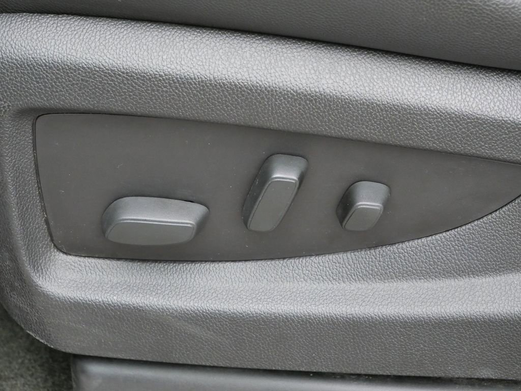 Used 2017 GMC Sierra 1500 SLT image 18