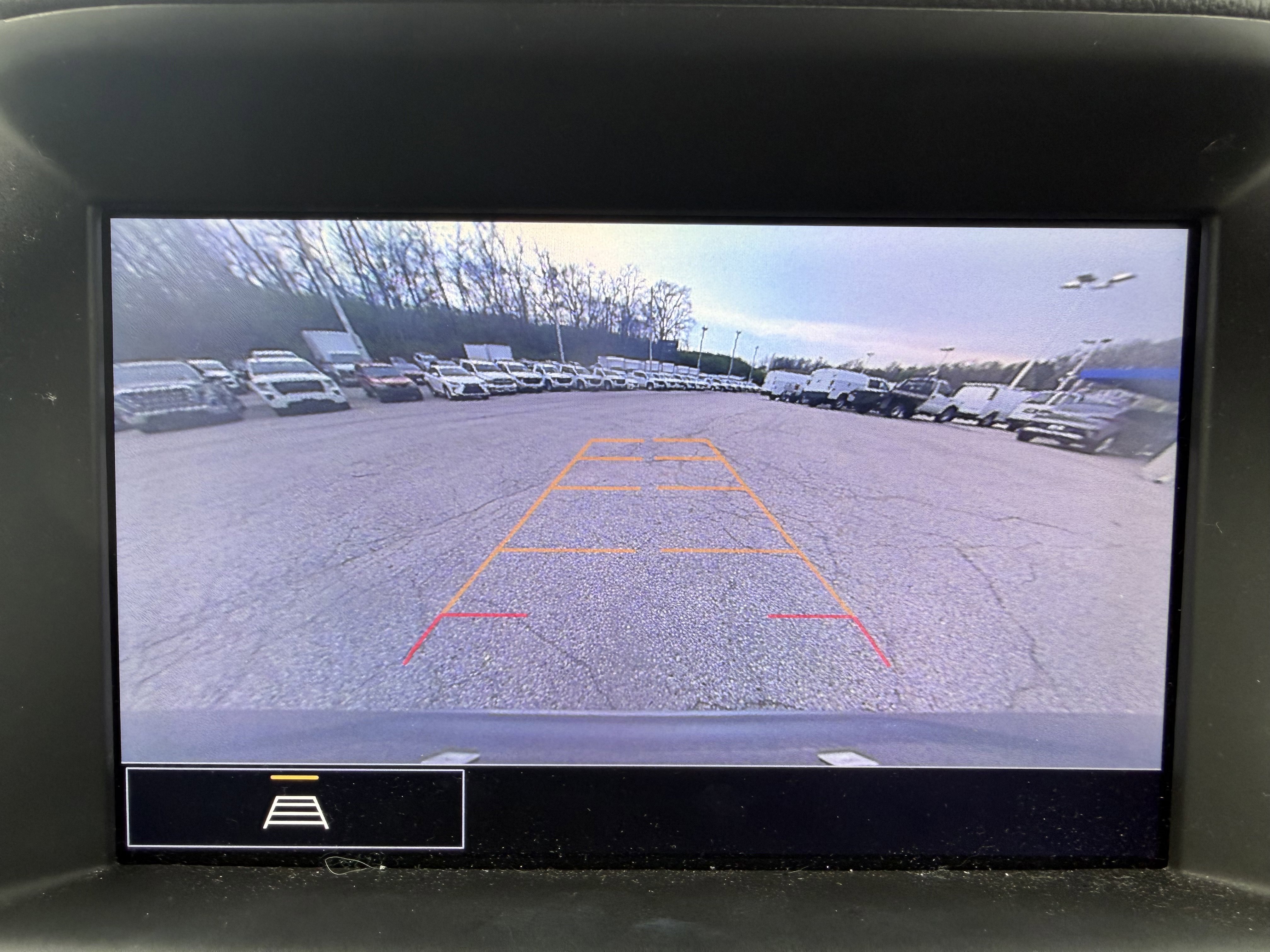 Used 2023 GMC Terrain SLT image 18