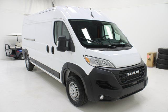 Used 2025 RAM ProMaster 2500 w/ Convenience Group image 23