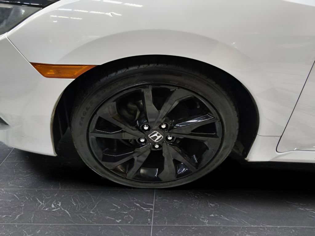 Used 2019 Honda Civic Sport image 9