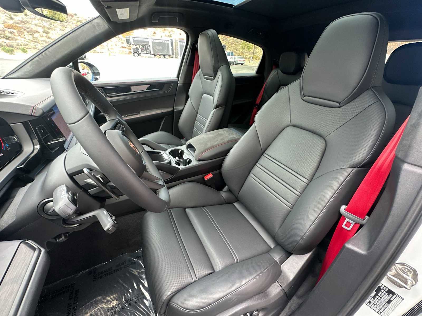 New 2026 Porsche Cayenne GTS image 5