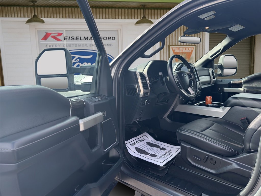 Certified 2022 Ford F350 Lariat w/ Lariat Value Package image 31