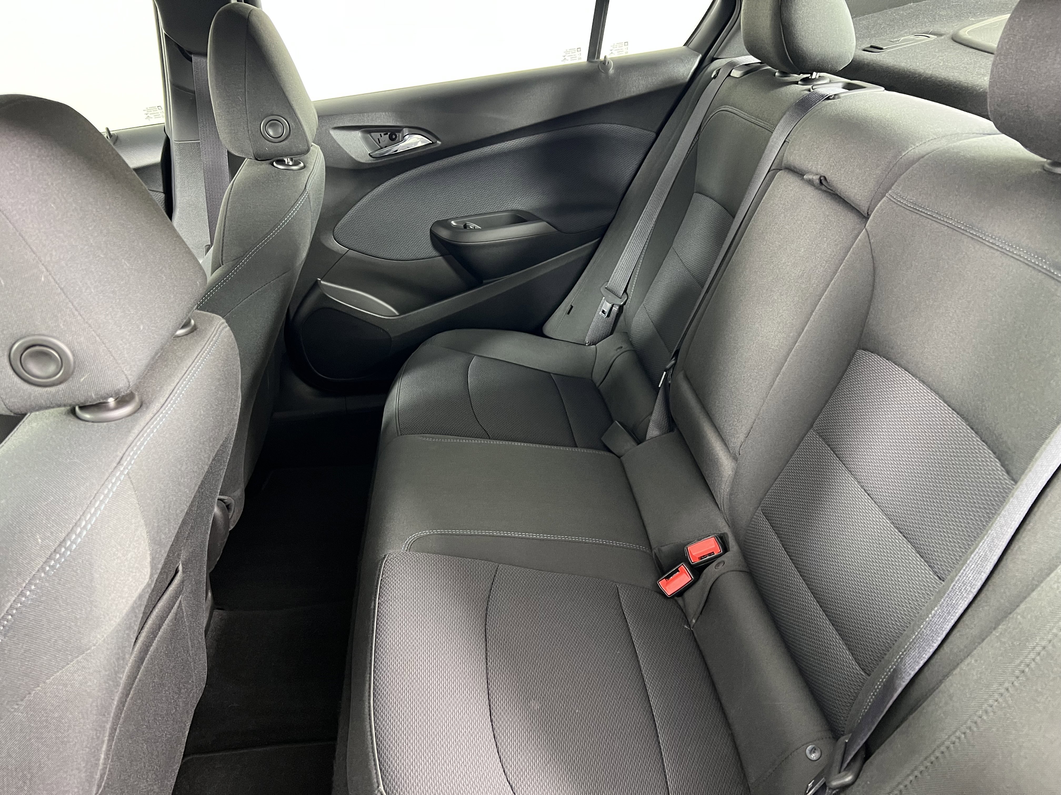 Used 2016 Chevrolet Cruze LT w/ Sun And Sound Package FWD image 20