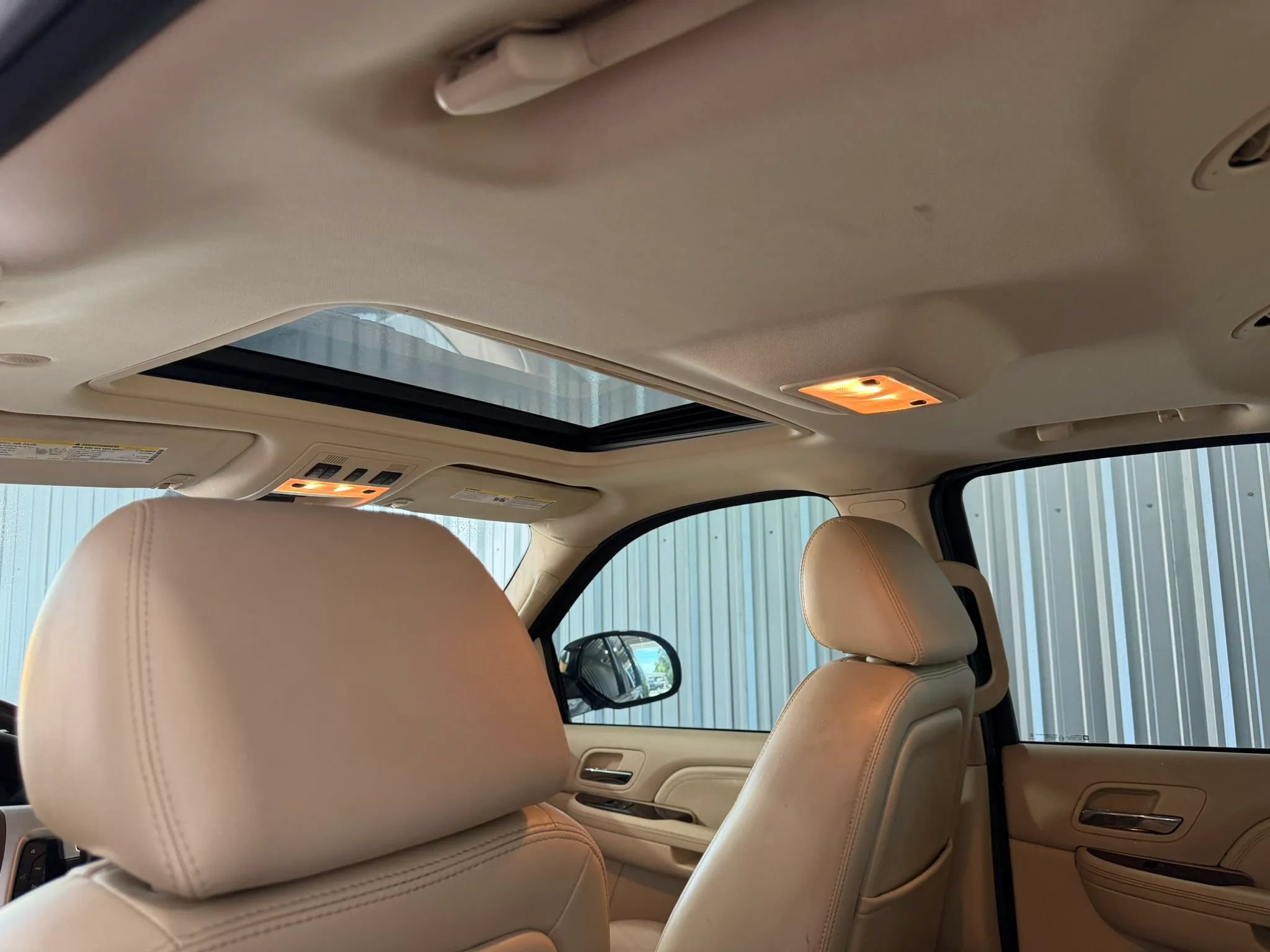Used 2007 Cadillac Escalade AWD w/ Information Package image 14