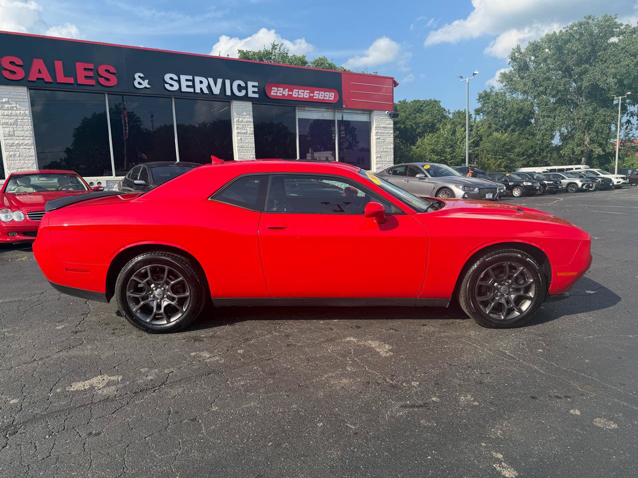 Used 2018 Dodge Challenger GT w/ Driver Convenience Group AWD/4WD image 11