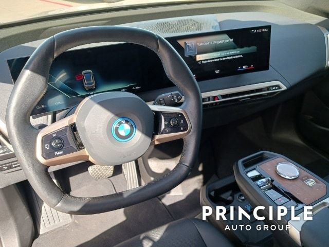 New 2023 BMW iX xDrive50 w/ Premium Package image 22