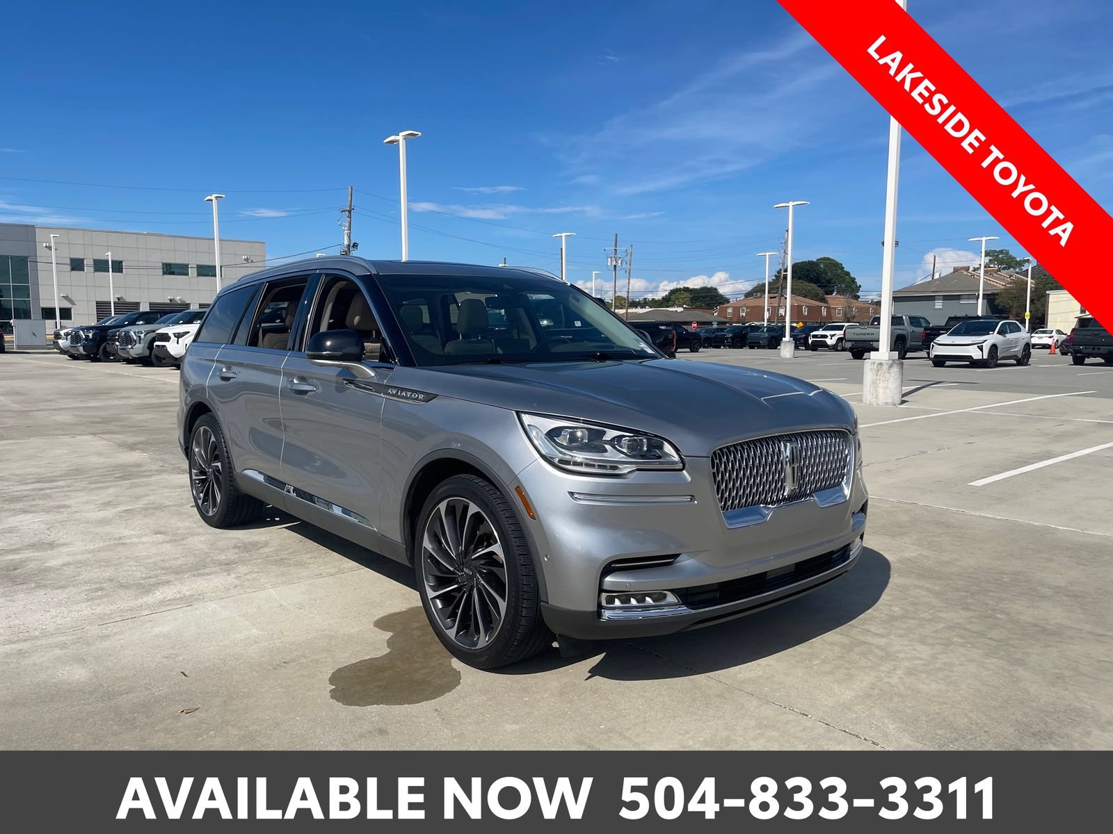 Used 2023 Lincoln Aviator Reserve w/ Equipment Group 201A RWD image 7