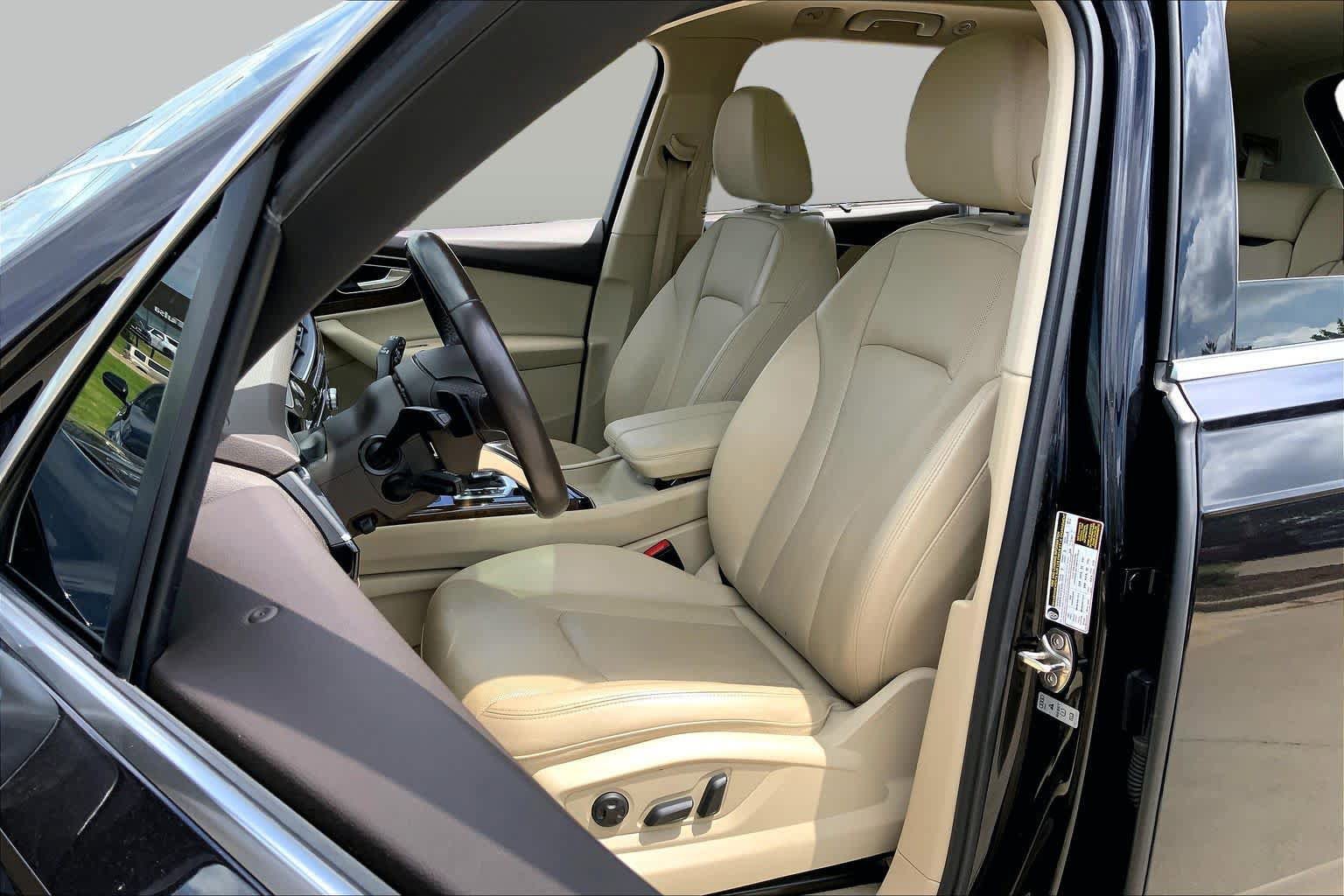Used 2019 Audi Q7 3.0T Premium Plus w/ Premium Plus Package AWD/4WD image 7