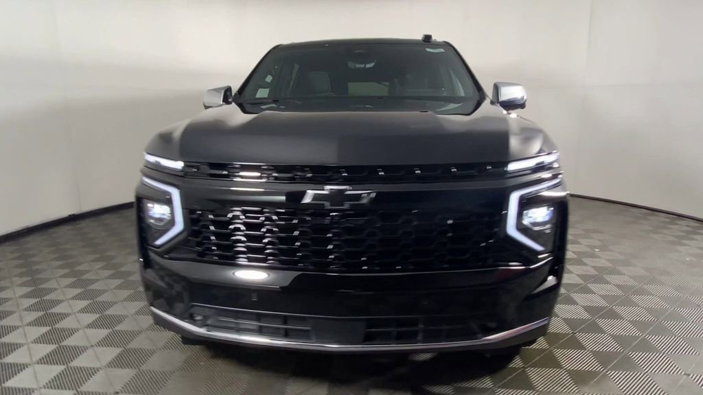 New 2026 Chevrolet Suburban Premier image 5