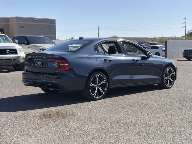 Used 2025 Volvo S60 B5 Core AWD/4WD image 7