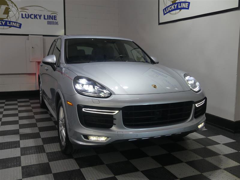 Used 2017 Porsche Cayenne GTS AWD/4WD image 5