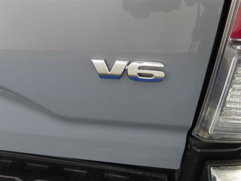 Used 2021 Toyota Tacoma TRD Off-Road image 9