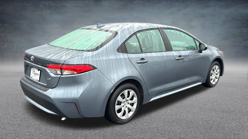 Used 2022 Toyota Corolla LE w/ Carpet Mat Package (TMS) FWD image 25