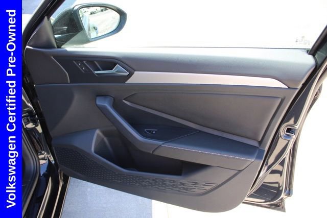 Used 2024 Volkswagen Jetta Sport FWD image 19