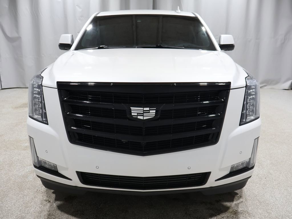 Used 2016 Cadillac Escalade Luxury image 6