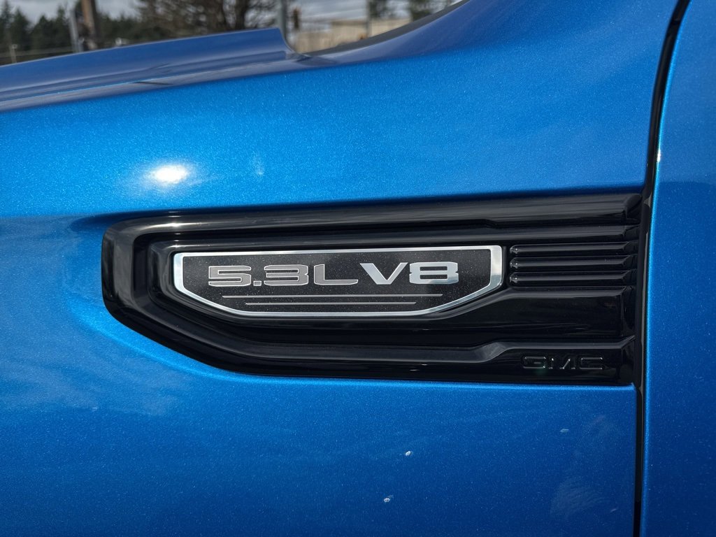 Used 2024 GMC Sierra 1500 Elevation w/ LPO, Elevation Black Package image 11