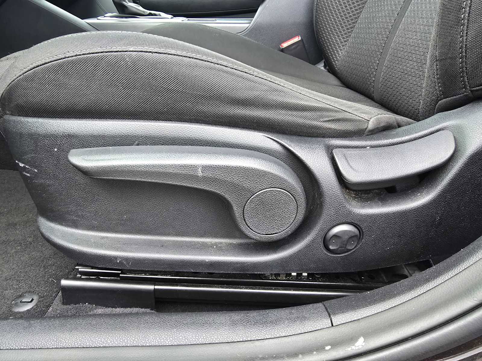 Used 2018 Kia Optima LX image 30