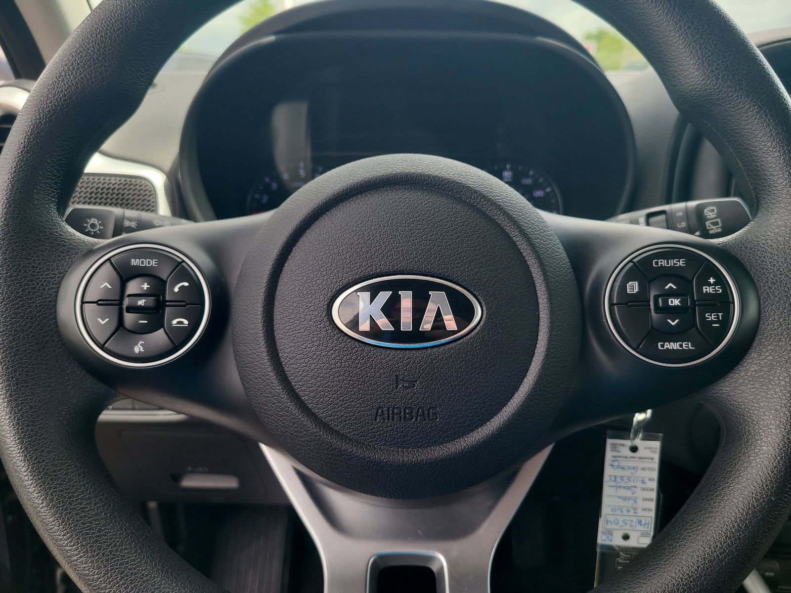 Used 2020 Kia Soul LX FWD image 12