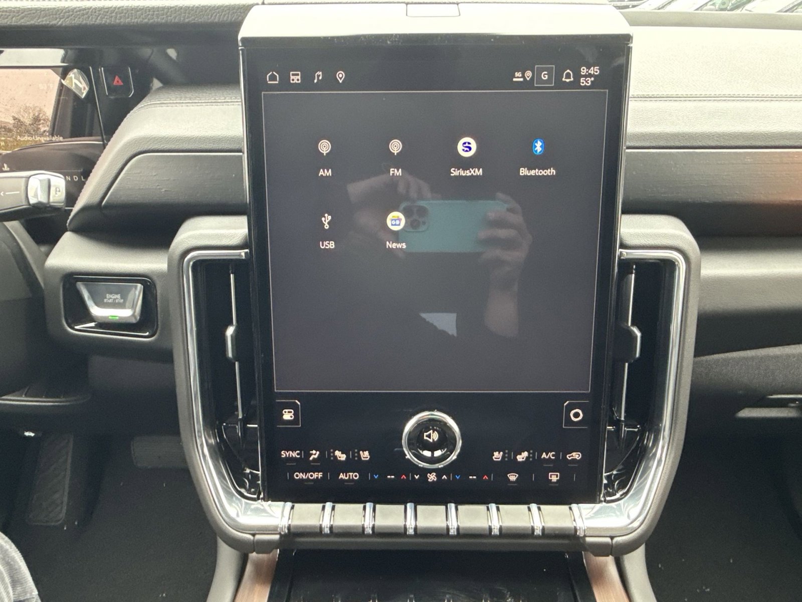 New 2026 GMC Yukon Denali w/ Sun & Power Step Package AWD/4WD image 18