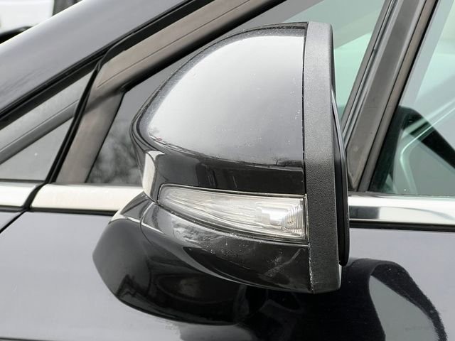 Used 2020 Ford Fusion SEL image 38