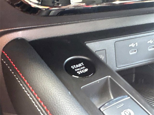 New 2025 Nissan Kicks SR w/ SR Premium Package image 33