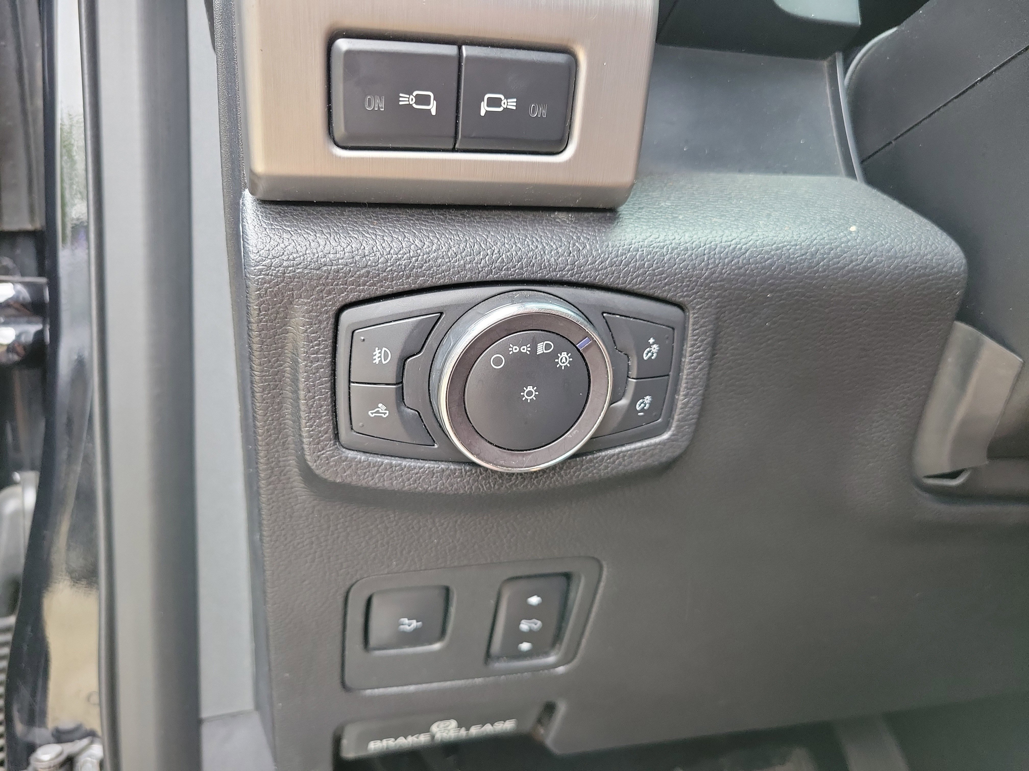 Used 2019 Ford F250 Platinum image 32