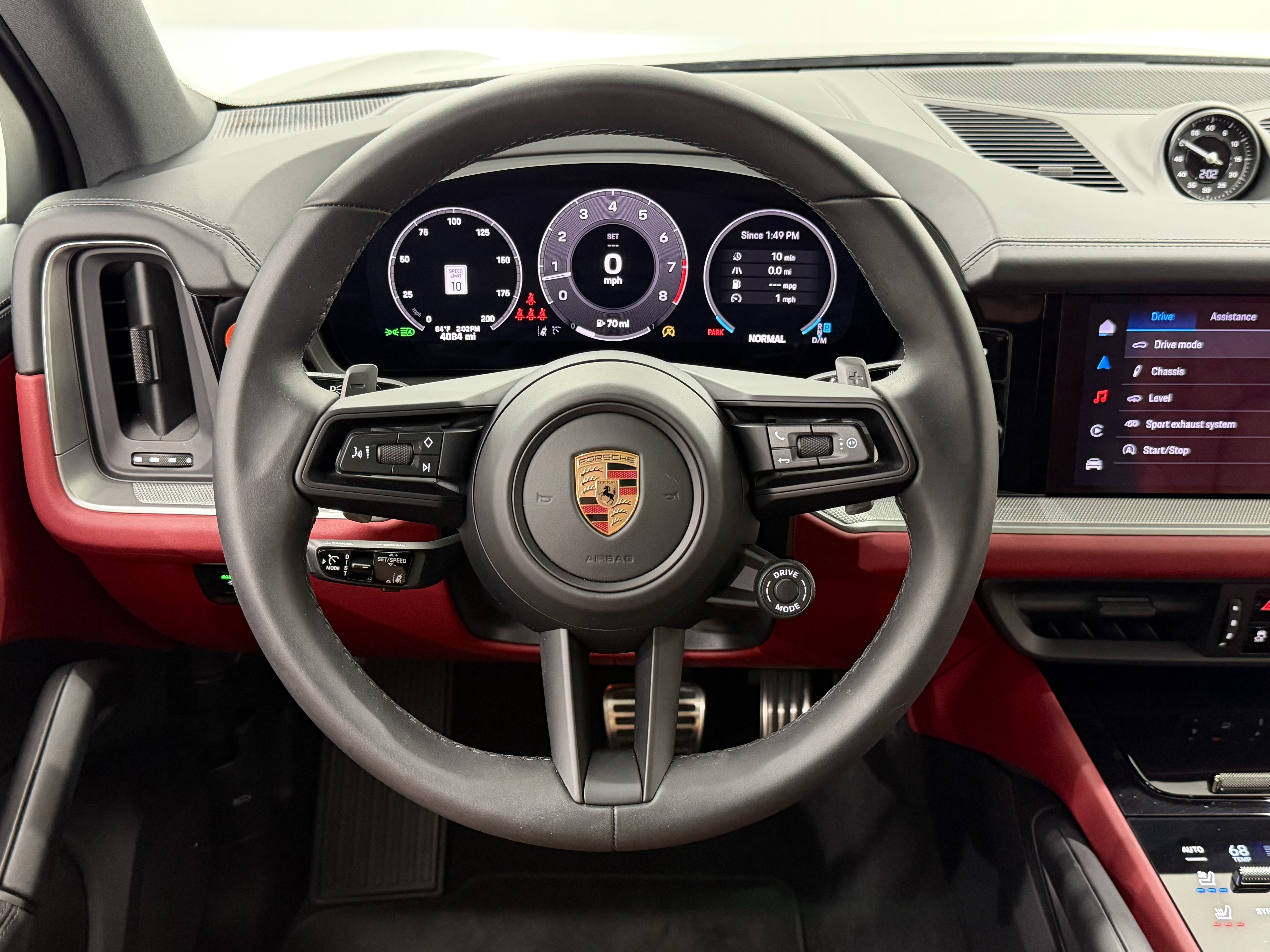 Certified 2025 Porsche Cayenne S AWD/4WD image 45