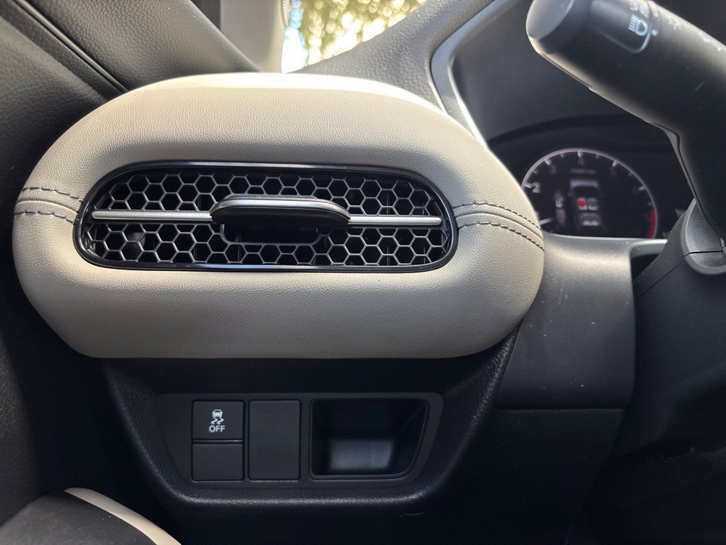 Used 2024 Honda HR-V EX-L image 36