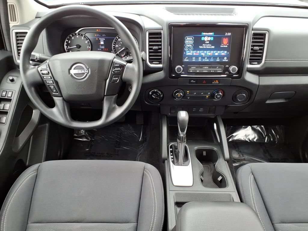 Certified 2023 Nissan Frontier SV w/ Tow Package AWD/4WD image 14