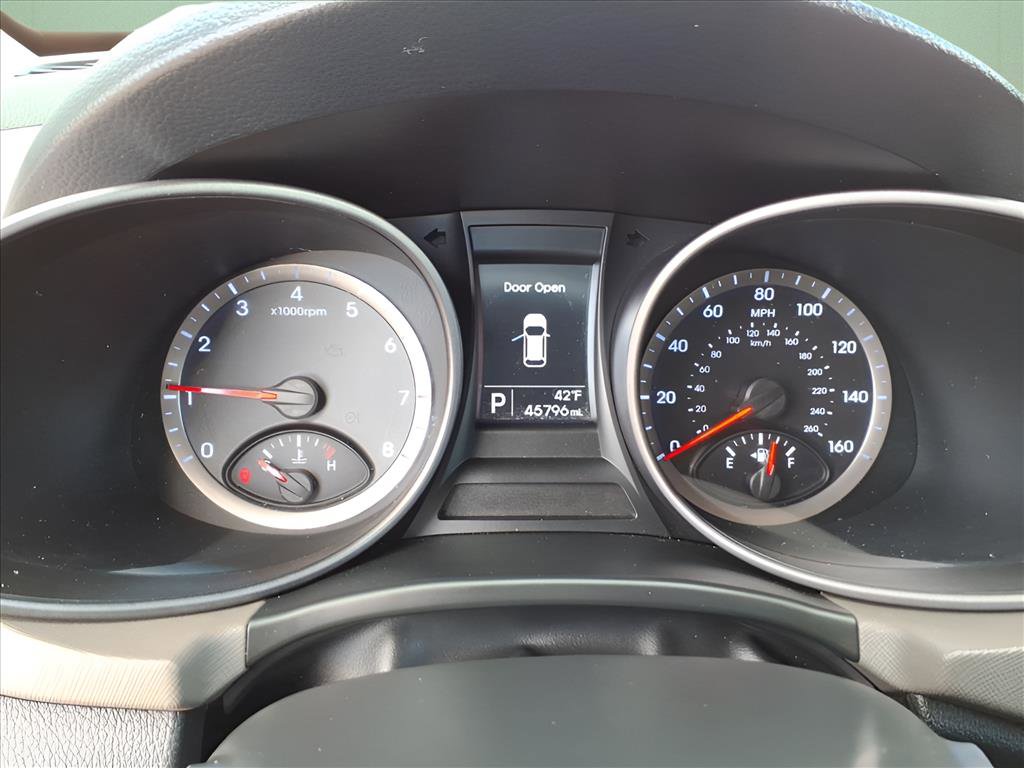 Used 2014 Hyundai Santa Fe Sport w/ Popular Equipment Package 02 image 12