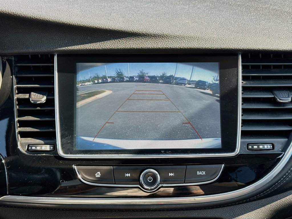Used 2020 Buick Encore Preferred w/ Safety Package FWD image 20