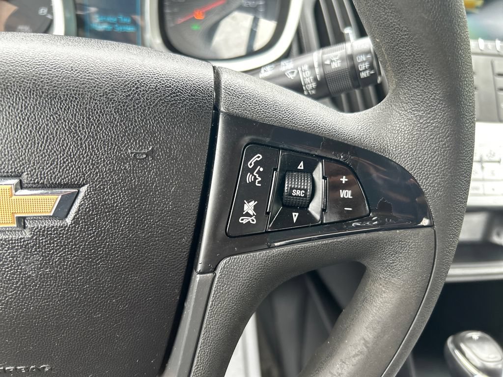 Used 2017 Chevrolet Equinox LS FWD image 24