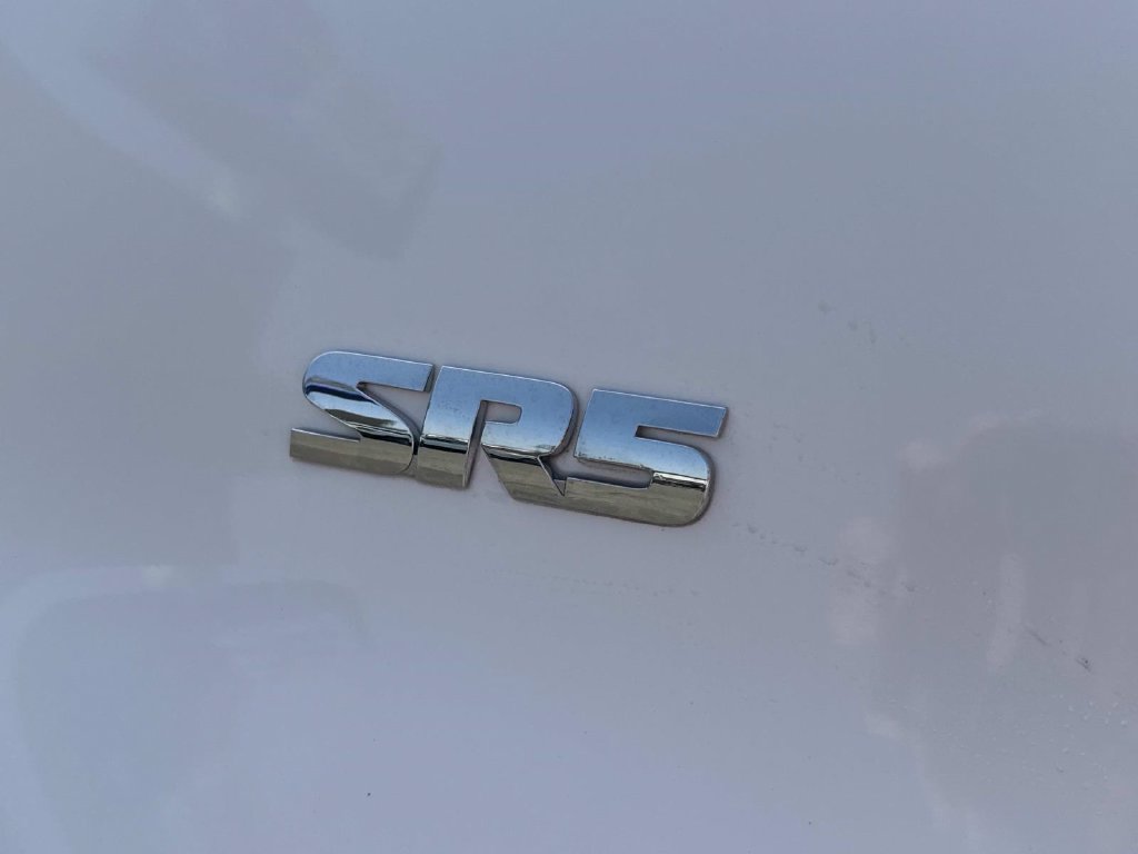 Used 2024 Toyota 4Runner SR5 AWD/4WD image 6
