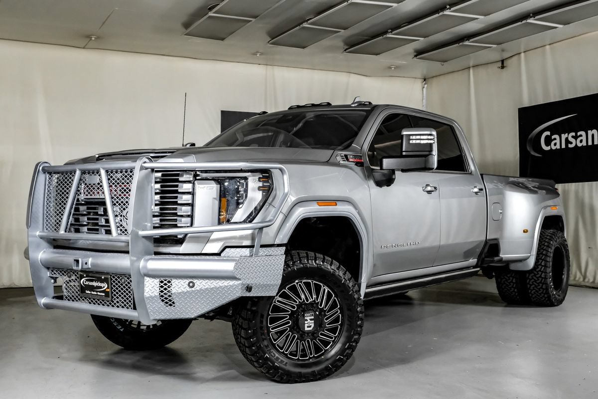 Used 2025 GMC Sierra 3500 Denali w/ Denali Reserve Package AWD/4WD image 5