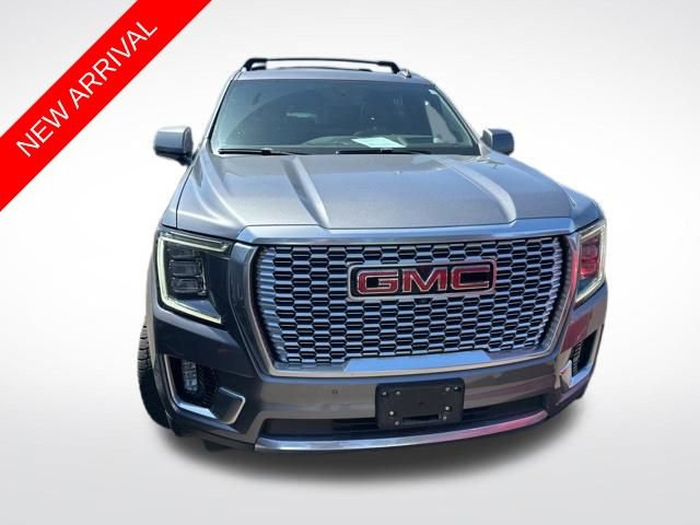 Used 2022 GMC Yukon XL Denali AWD/4WD image 1