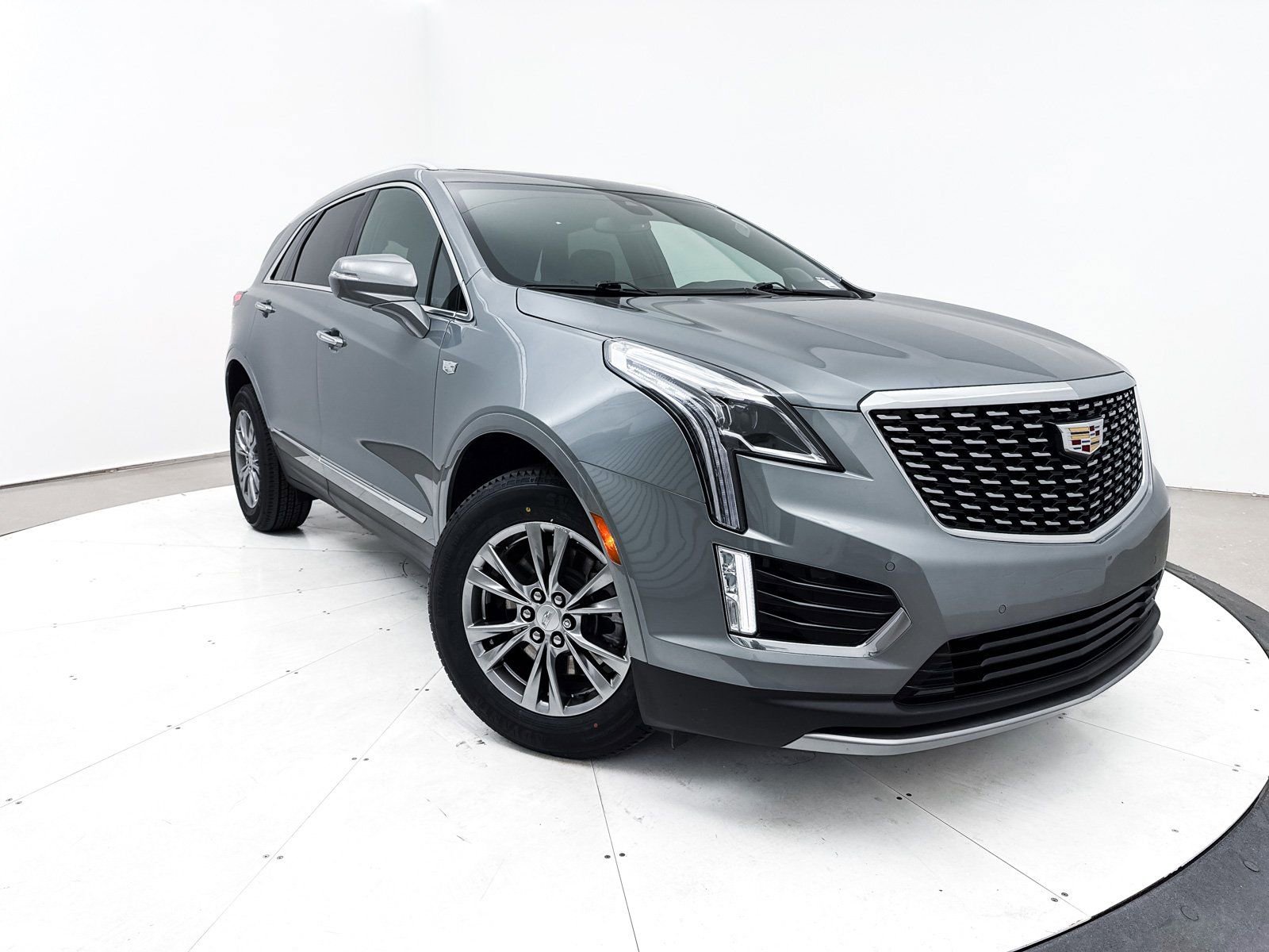 Used 2023 Cadillac XT5 Premium Luxury image 1